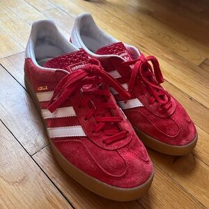 Adidas Originals Gazelles - Red - Size 6.5 (fits Women US 8)